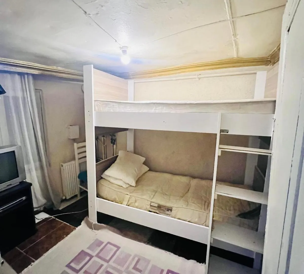 Dedenin Yeri Istanbul Apartment